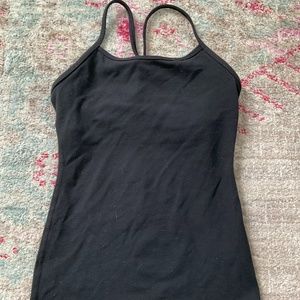 Lululemon top